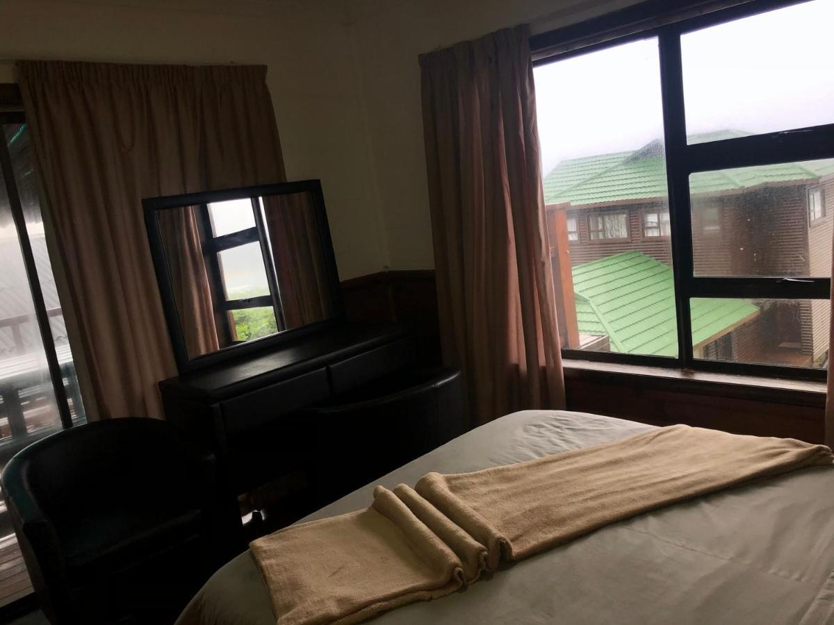 Paraiso Do Ouro Beach Front Resort Budget Accommodation Ponta do Ouro Exterior photo
